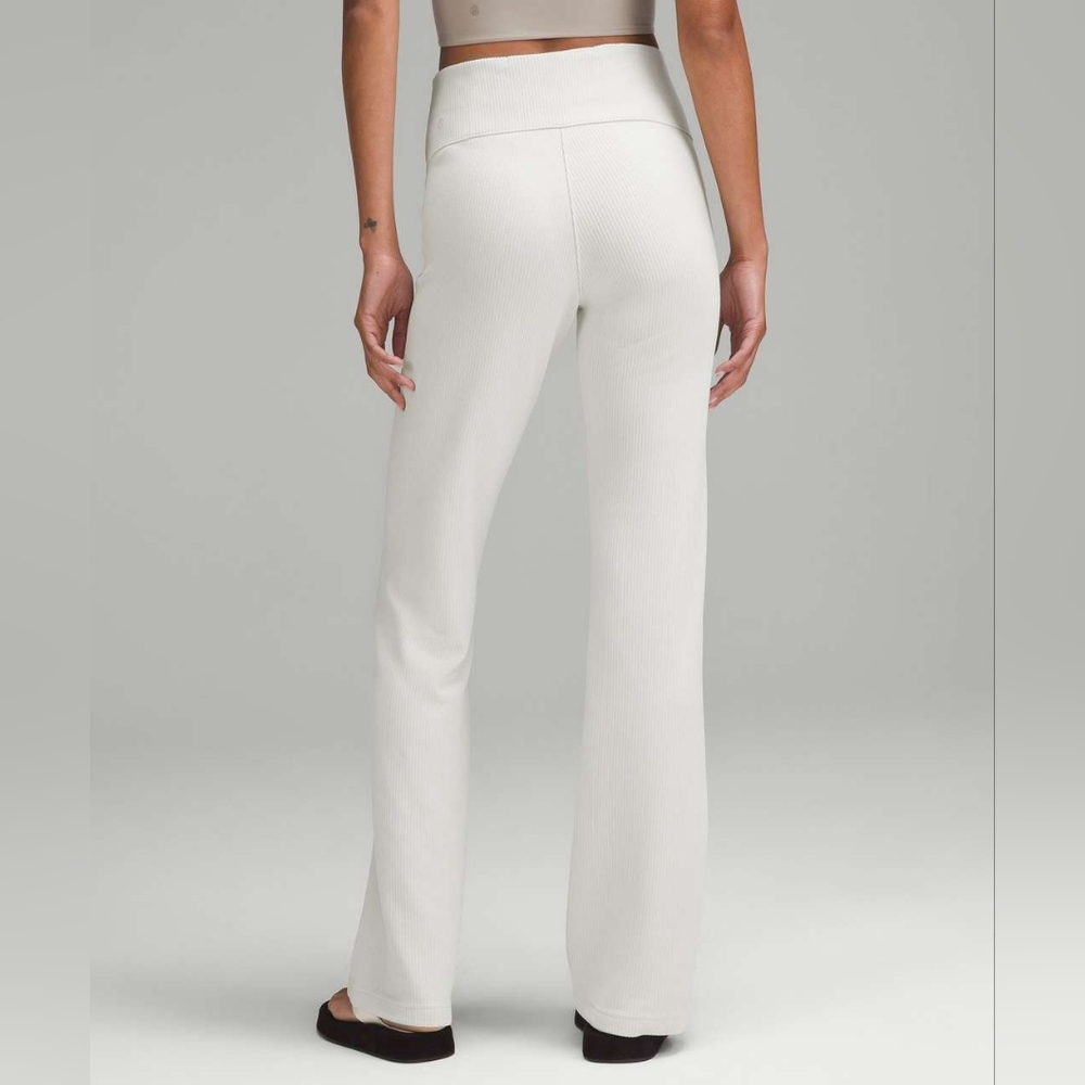 Lululemon Ribbed Softstreme Flared Pant *Regular Bone